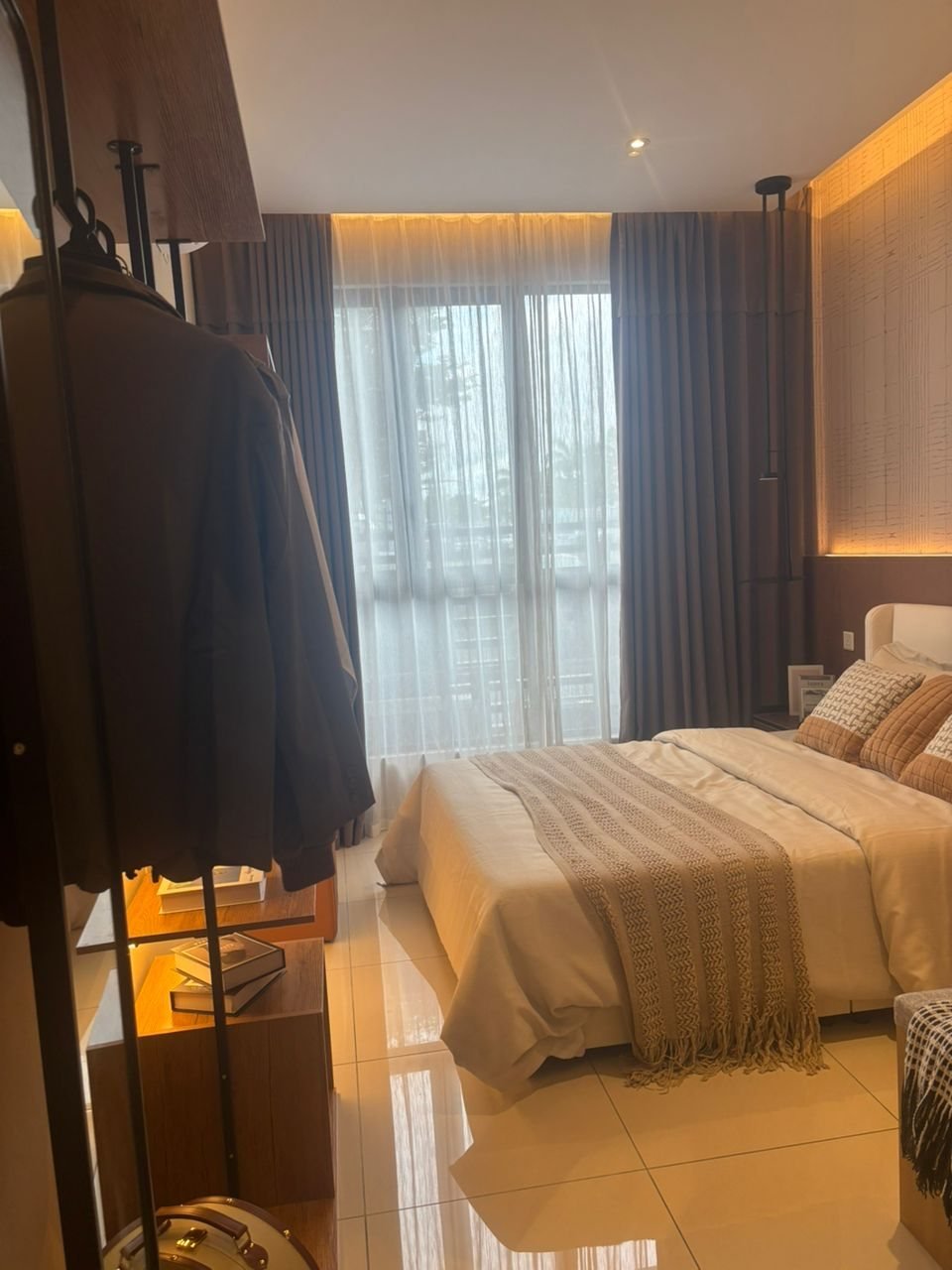 Taman Desa Tebrau 的 Mandolin Residence 样板房