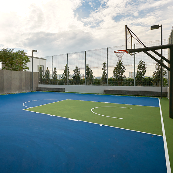 Paloma Serviced Residences 篮球场
