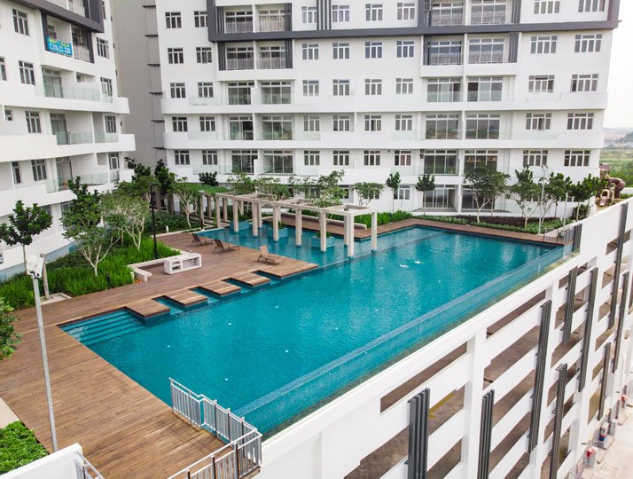 Centra Residences @ Nasa City – 游泳池