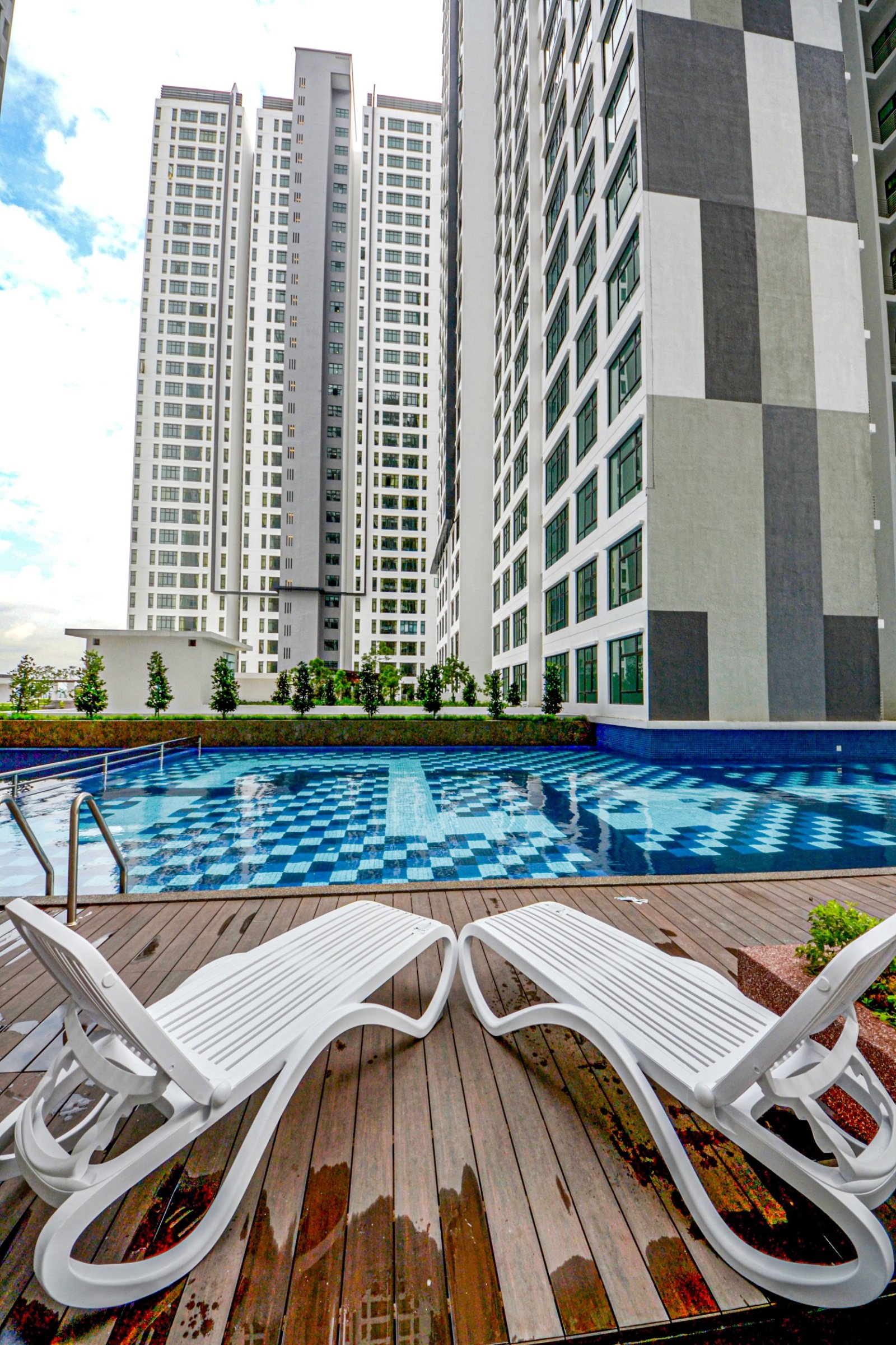 D'Summit Residences – Kolam renang