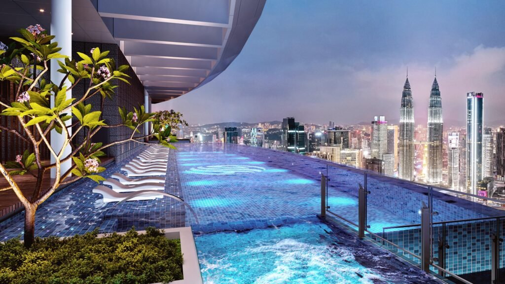 Sky infinity pool, Eaton Residences