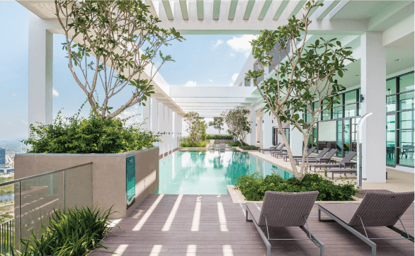 Ruang rehat langit dan kolam renang, Iskandar Residences