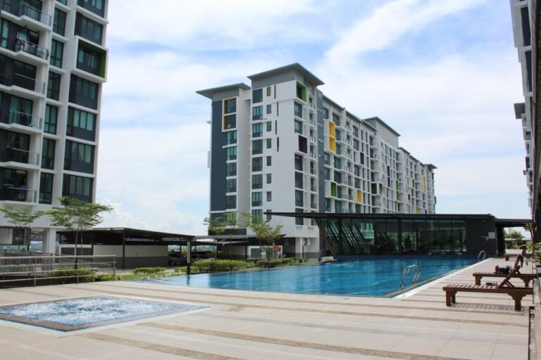 Swimming pool, Jazz Suites @ Vivacity
