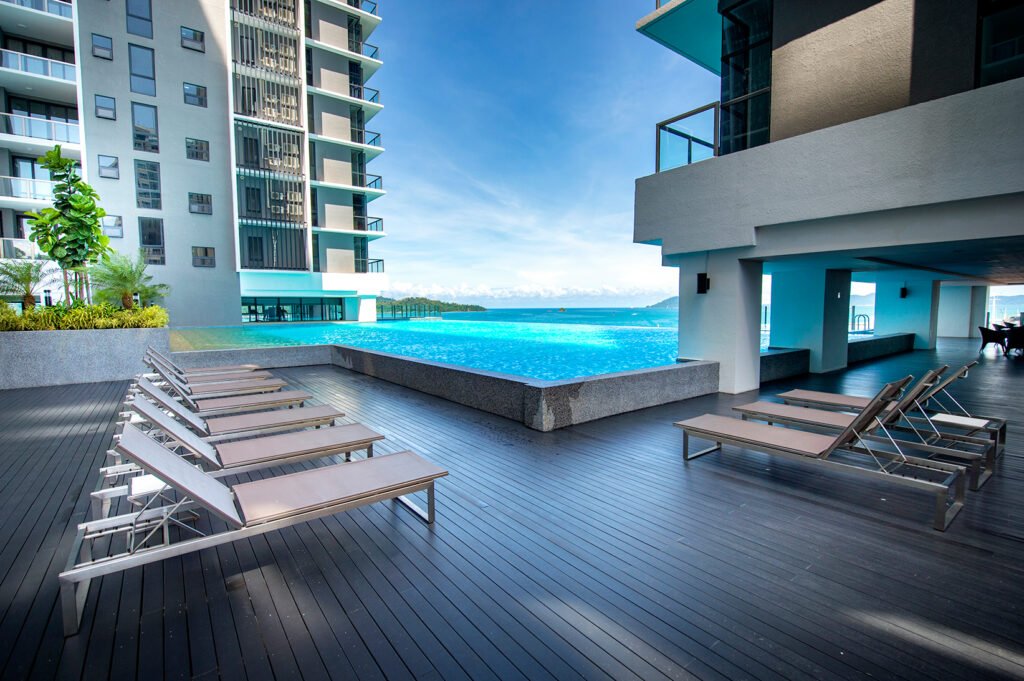 Kolam renang, Jesselton Residences