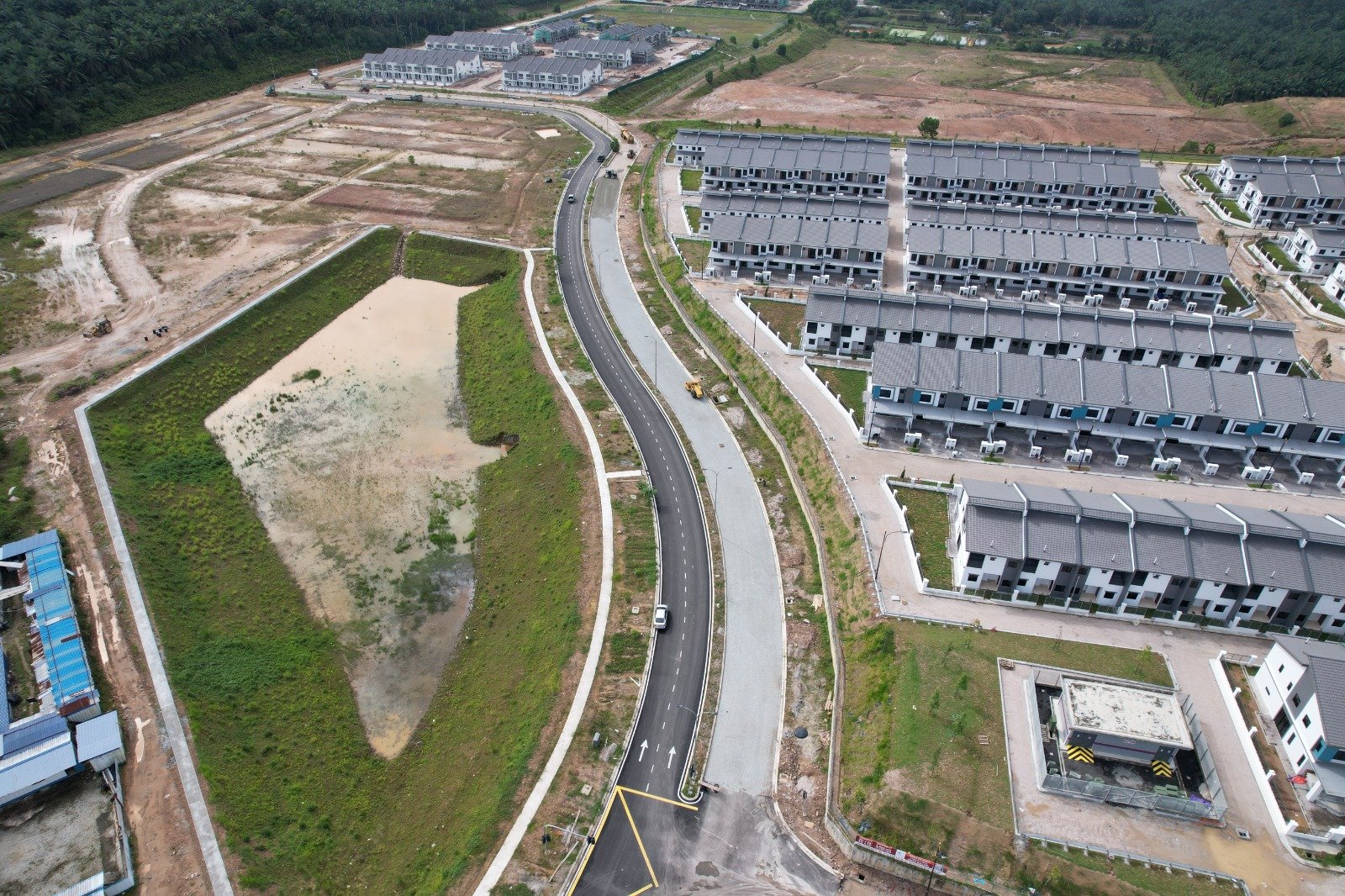 KSL Azalea Heights, Gelang Patah