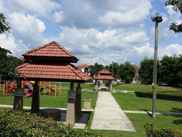 Gazebo di taman bandar, Taman Lagenda Putra