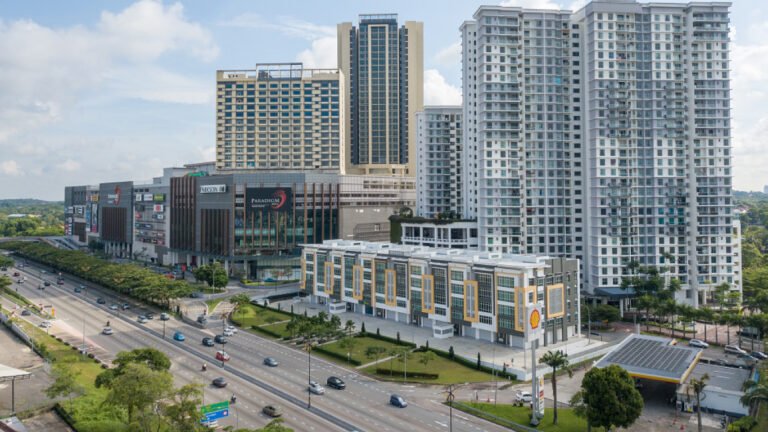 The Platino Serviced Apartment
