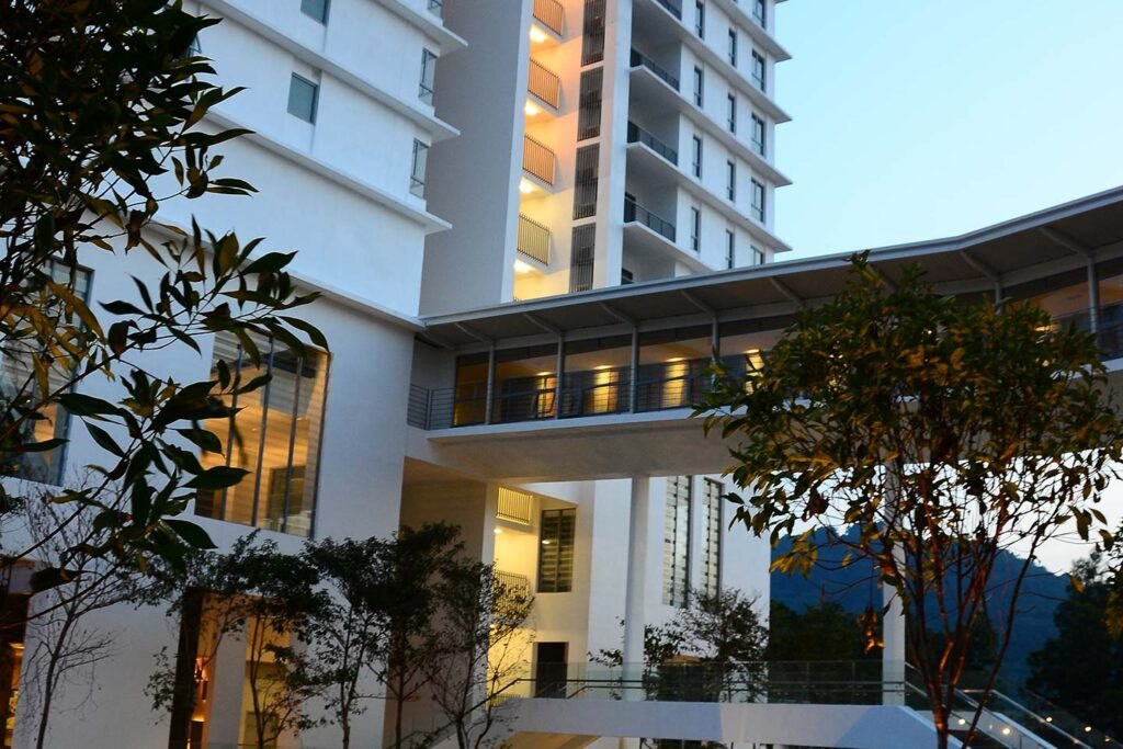 Tower and landscaped entrance, The Westside One