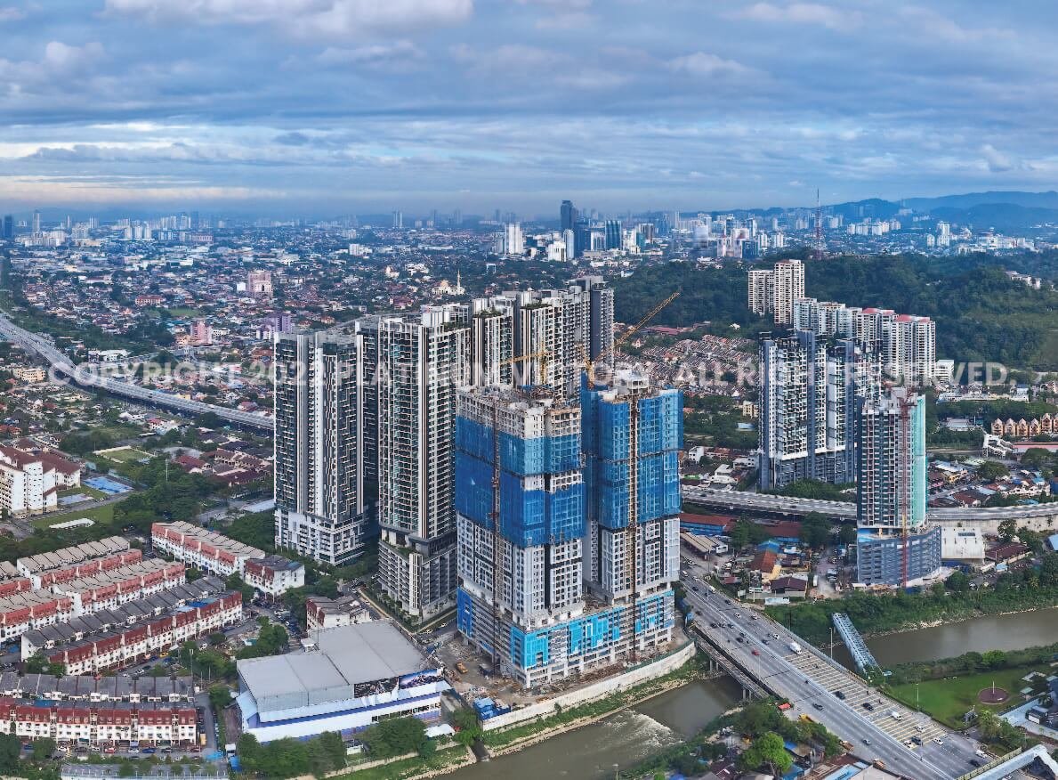 Pemandangan udara Platinum Arena